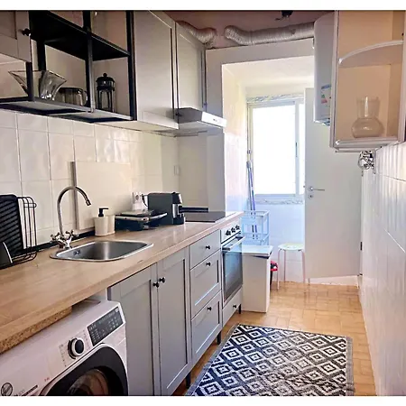 Διαμέρισμα 2br Near Estrela Garden *